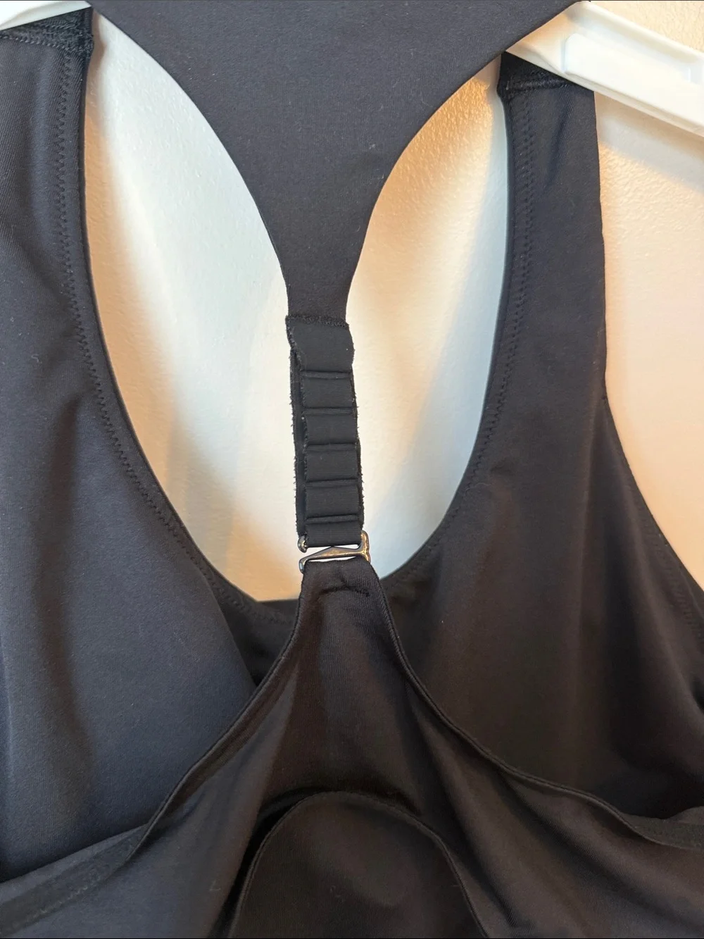 Athleta Racerback Sports Bra Black Large Running Athletic Athleisure Adjustable